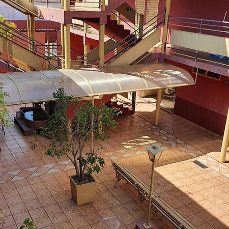 Hotel Sta Monica Marilia Bagian luar foto