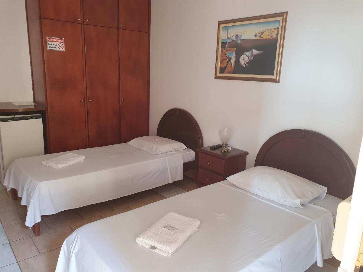 Hotel Sta Monica Marilia Bagian luar foto