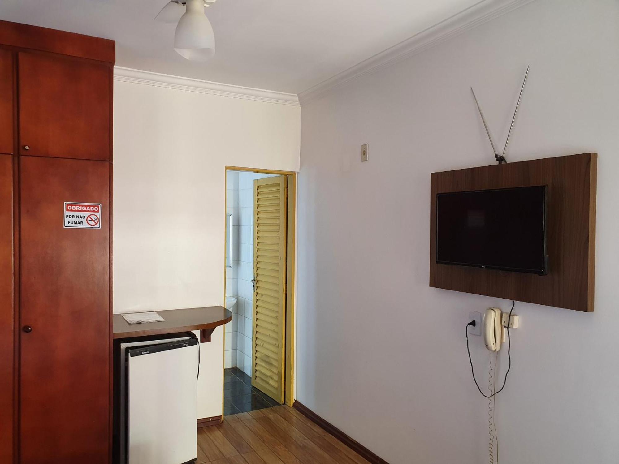 Hotel Sta Monica Marilia Ruang foto